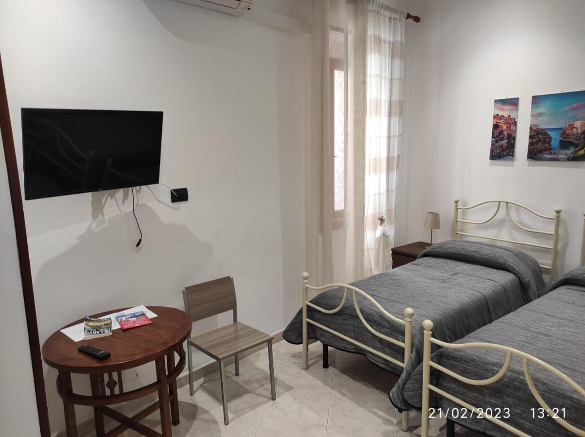 Residenza La Casa Di Pierino Apartment บารี ภายนอก รูปภาพ